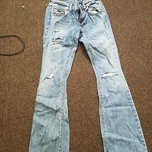 bootcut light wash jeans